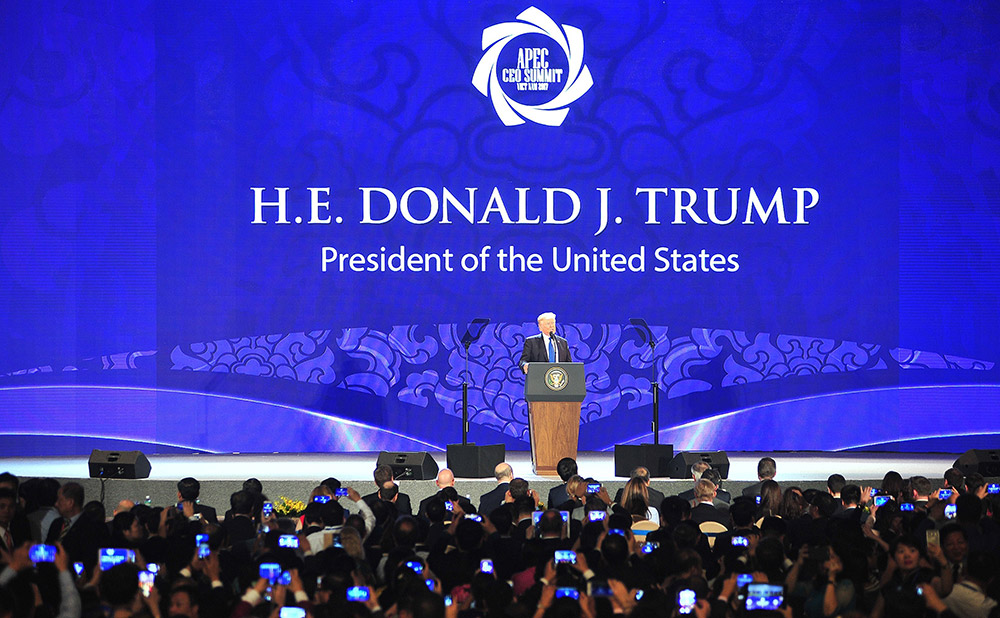 APEC 2017 회의 21명의 지도자가 참석