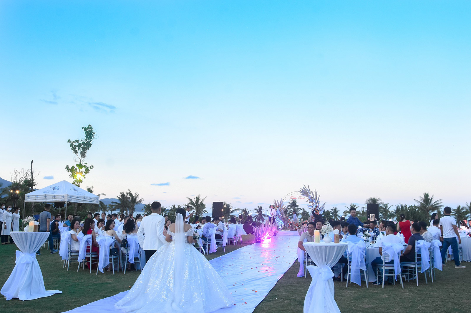A PICTURESQUE WEDDING CEREMONY QUOC THIEN - TO TRINH AT ARIYANA CONVENTION CENTRE DANANG