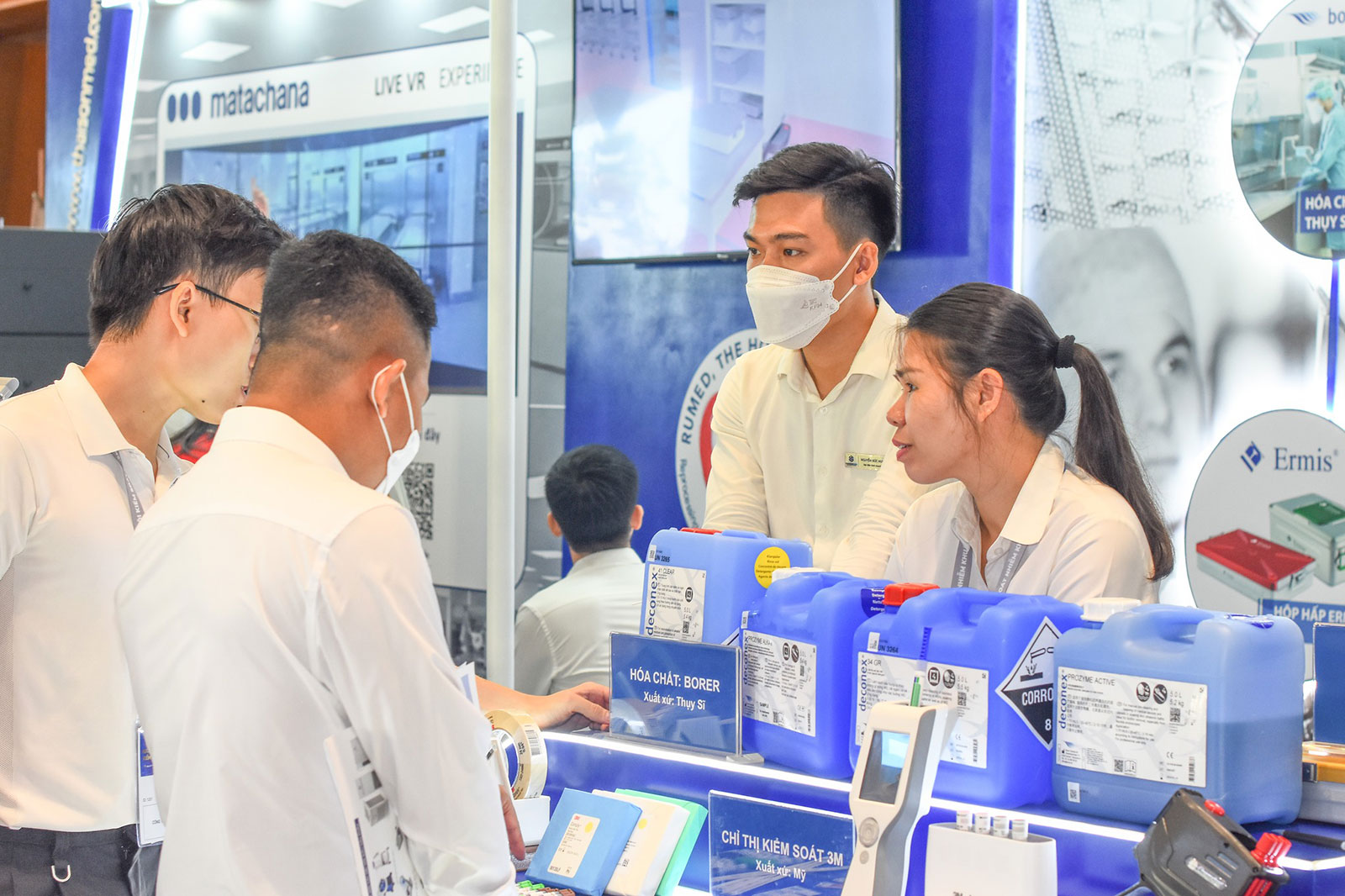 THE FIRST SCIENTIFIC CONFERENCE VIETNAM INFECTION CONTROL ASSOCIATION