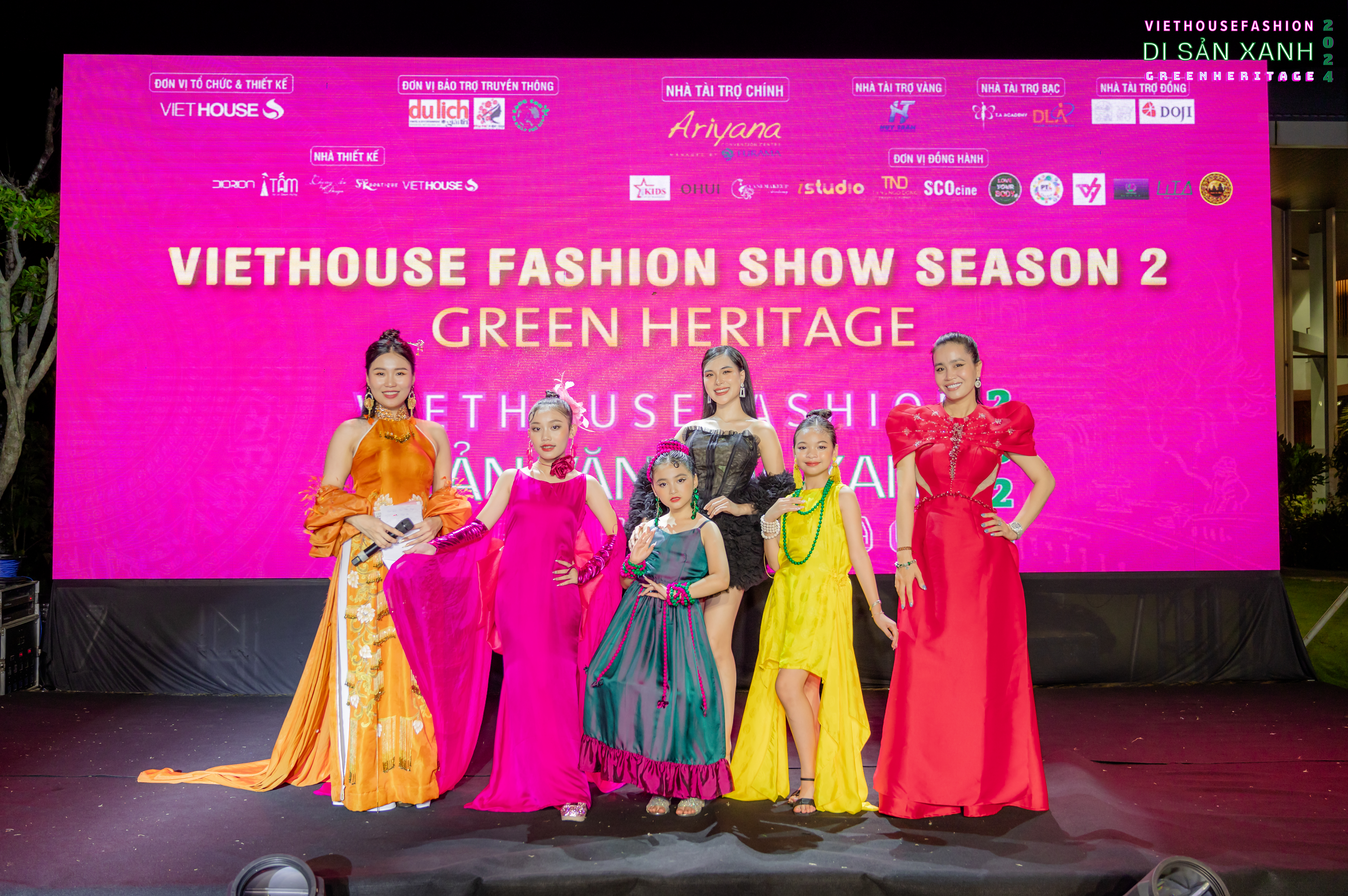 Viethouse Fashion Show – Green Heritage tại Cung Hội nghị Quốc tế Ariyana Đà Nẵng