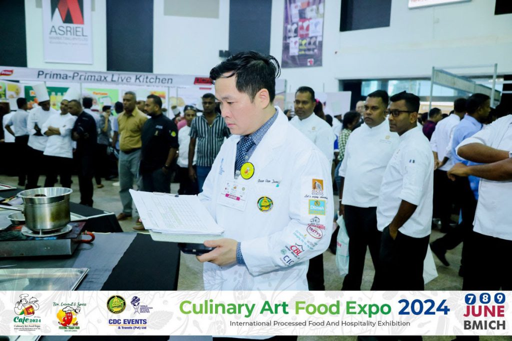 The Executive Chef Of Ariyana Convention Centre Danang Participates in The International Culinary Art Food Expo 2024.