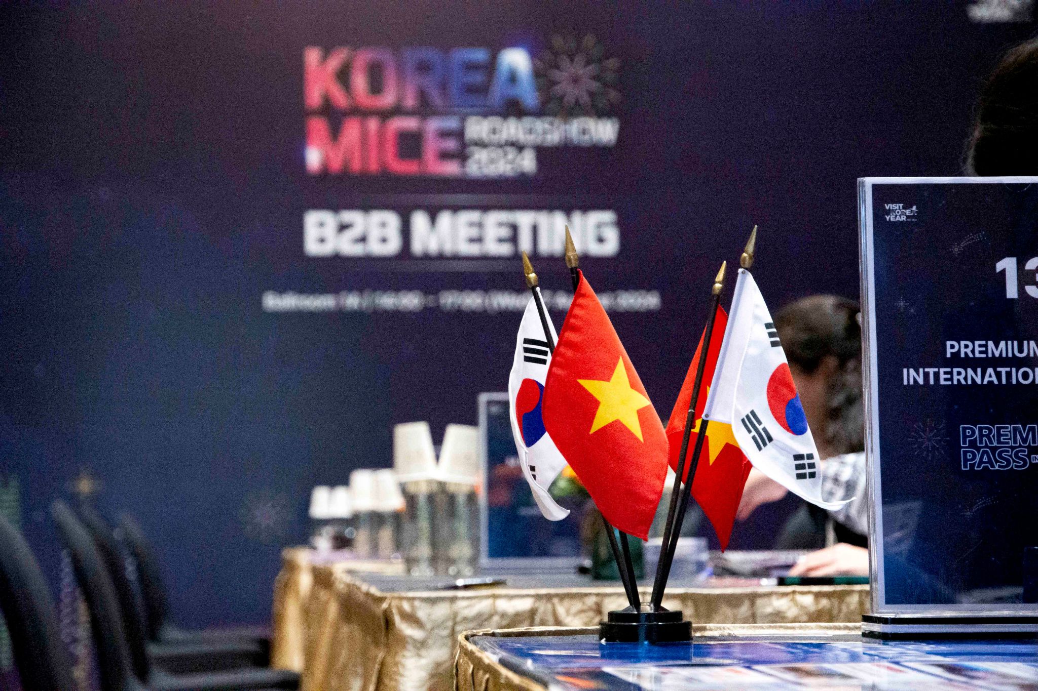 Strengthening the Vietnam-Korea “Bridge” in MICE Tourism Development at the Korea Tourism Organization Event