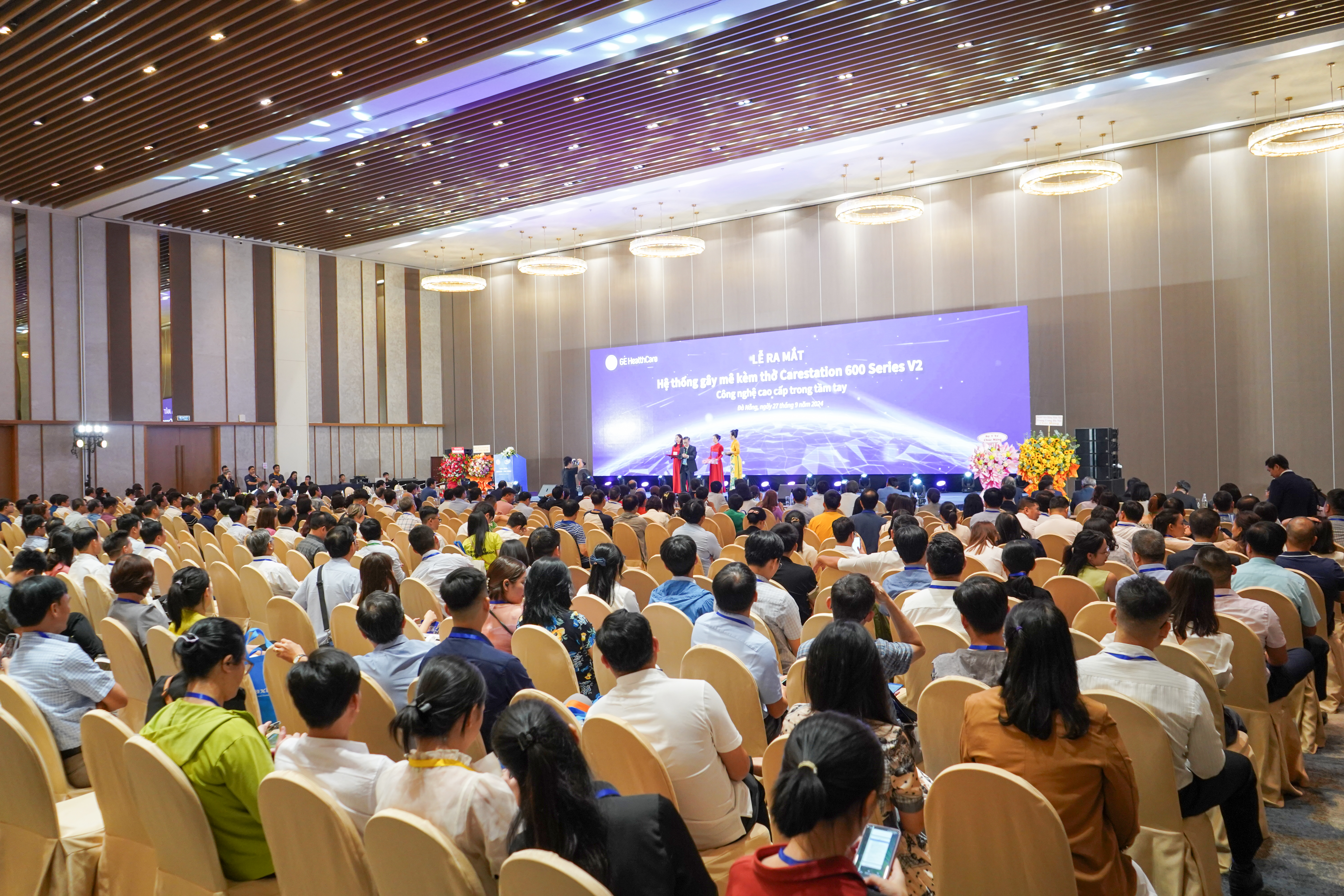 The 9th national congress of the Vietnam society of anaesthesiologists gathers more than 250 leading experts in the field of anaesthesia and resuscitation