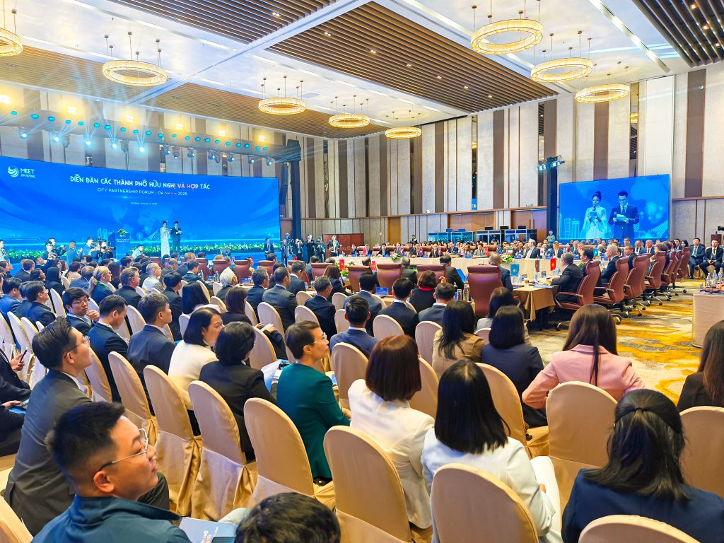 Meet Danang 2025 – Bước tiến mới qua Diễn Đàn các thành phố hữu nghị hợp yác tại Cung Hội nghị Quốc tế Ariyana Đà Nẵng