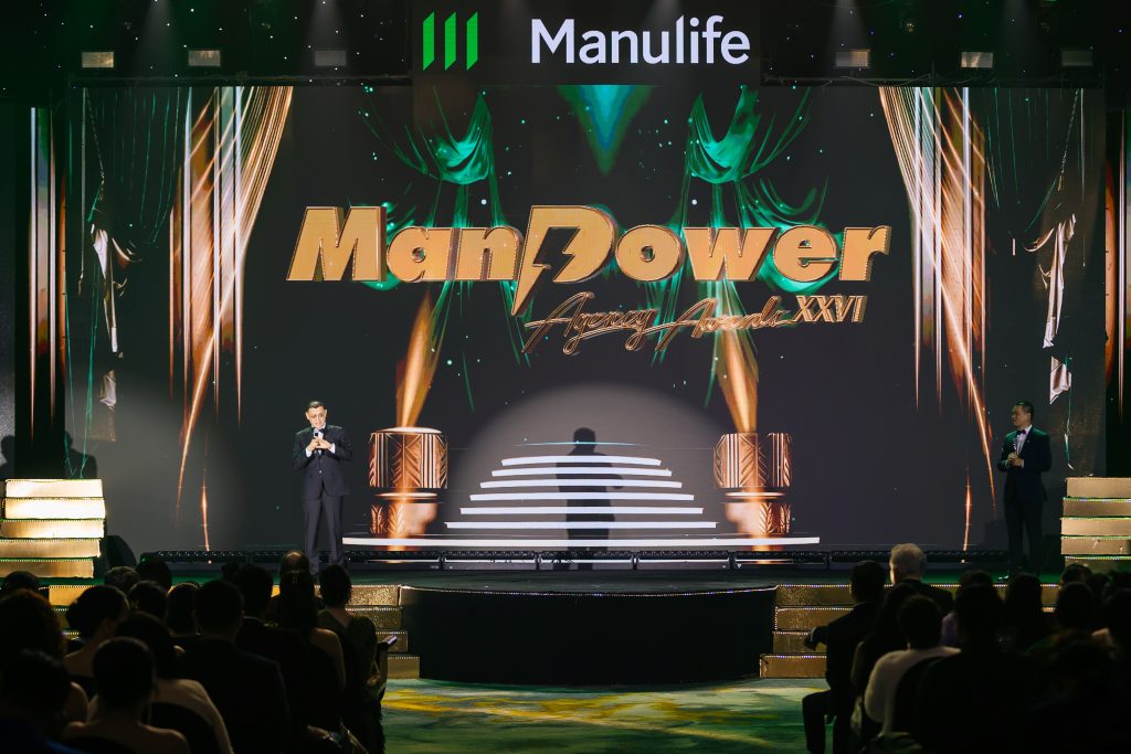 The key to unlocking new opportunities with Manulife at Ariyana Convention Center Danang