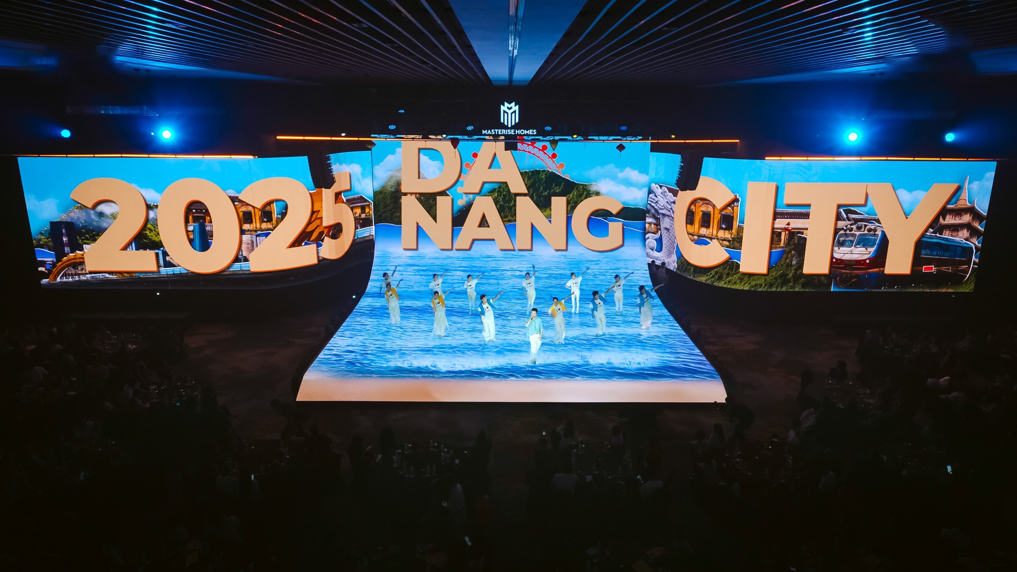 Cung Hoi nghi Da Nang