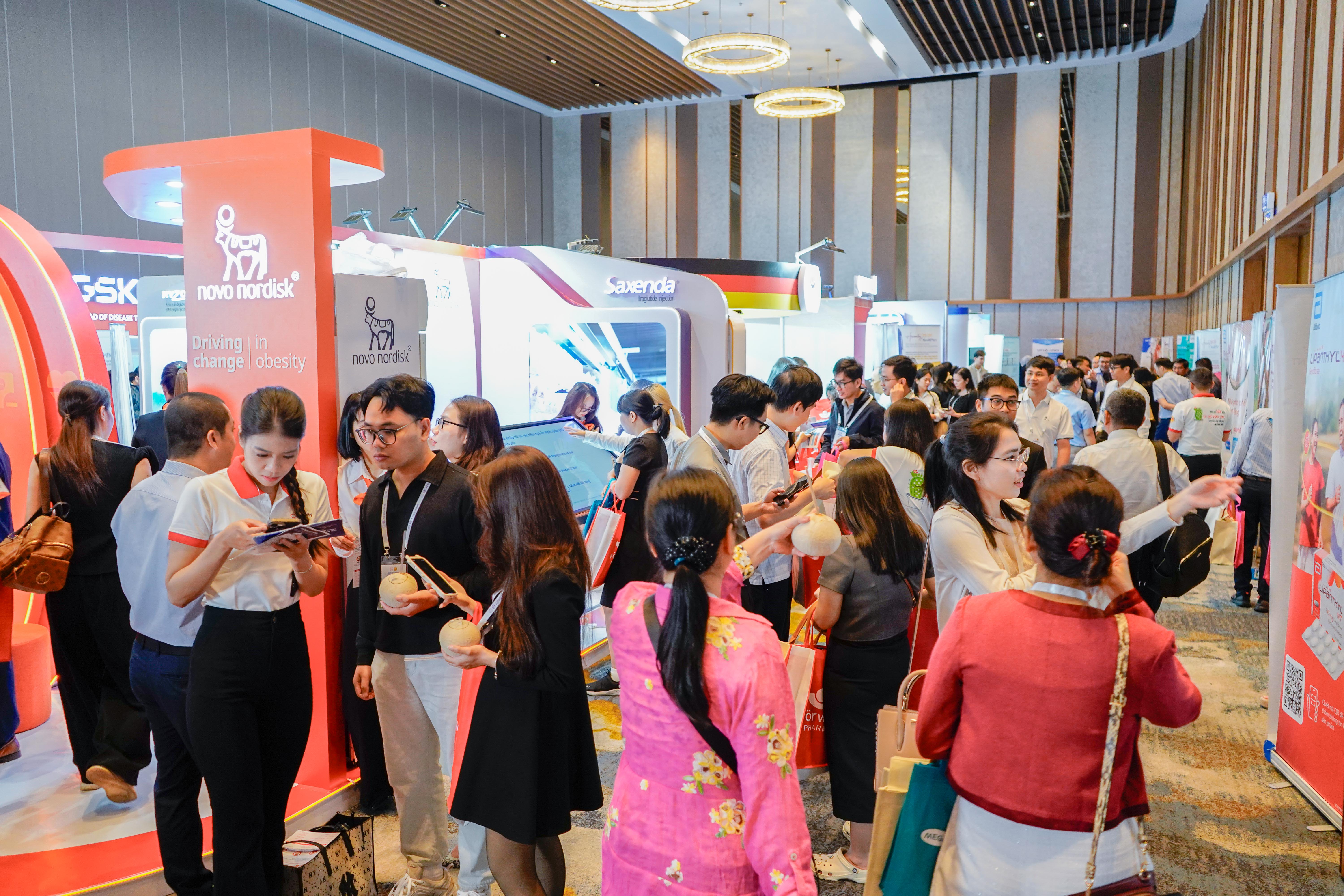 Exhibition center Da Nang