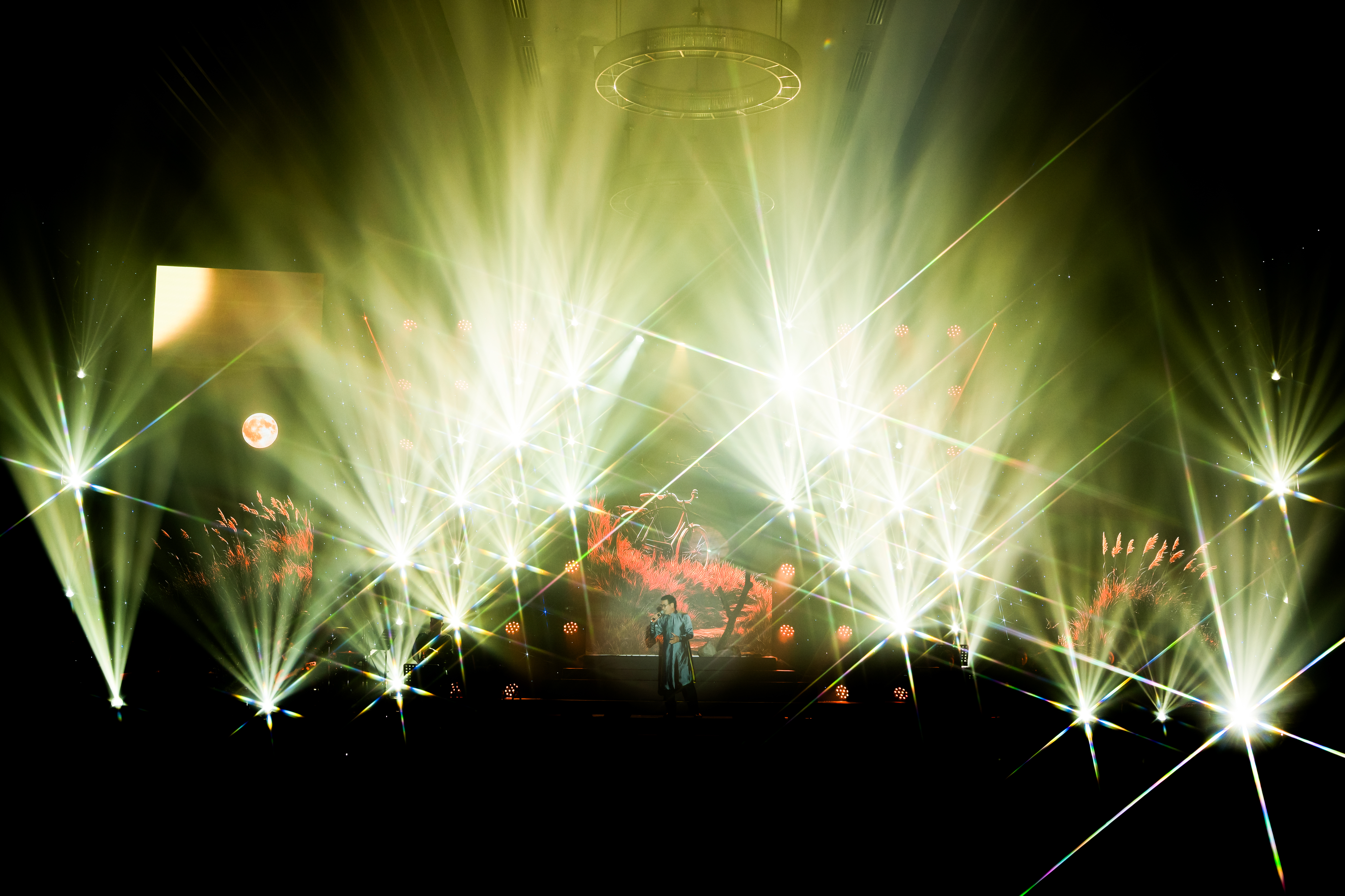 친공선의 선율에 매료된 밤: 600개의 영혼이 하나가 되다