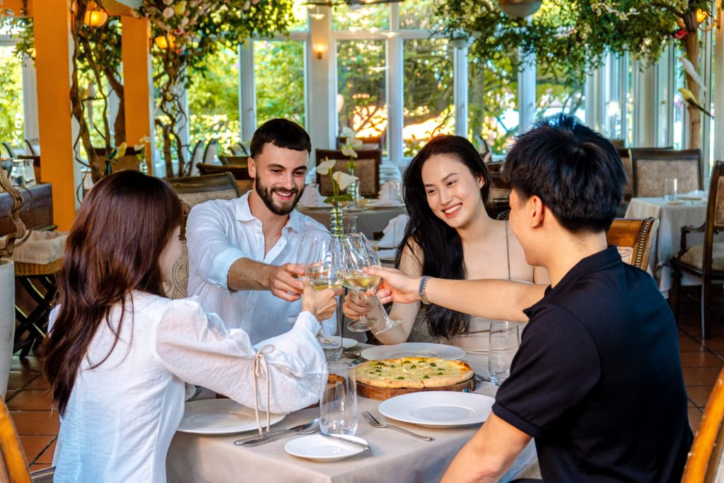 Địa Điểm Tổ Chức Sinh Nhật Tại Liên Chiểu: Trọn Vẹn Từ Tiệc Gia Đình Đến Tiệc Bạn Bè