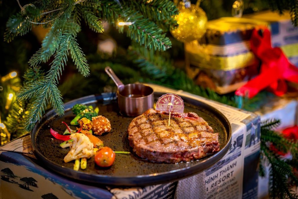 Top 5 Nhà Hàng Steak Ngon Ở Đà Nẵng Dành Cho Tín Đồ Yêu Thích Bò Bít Tết