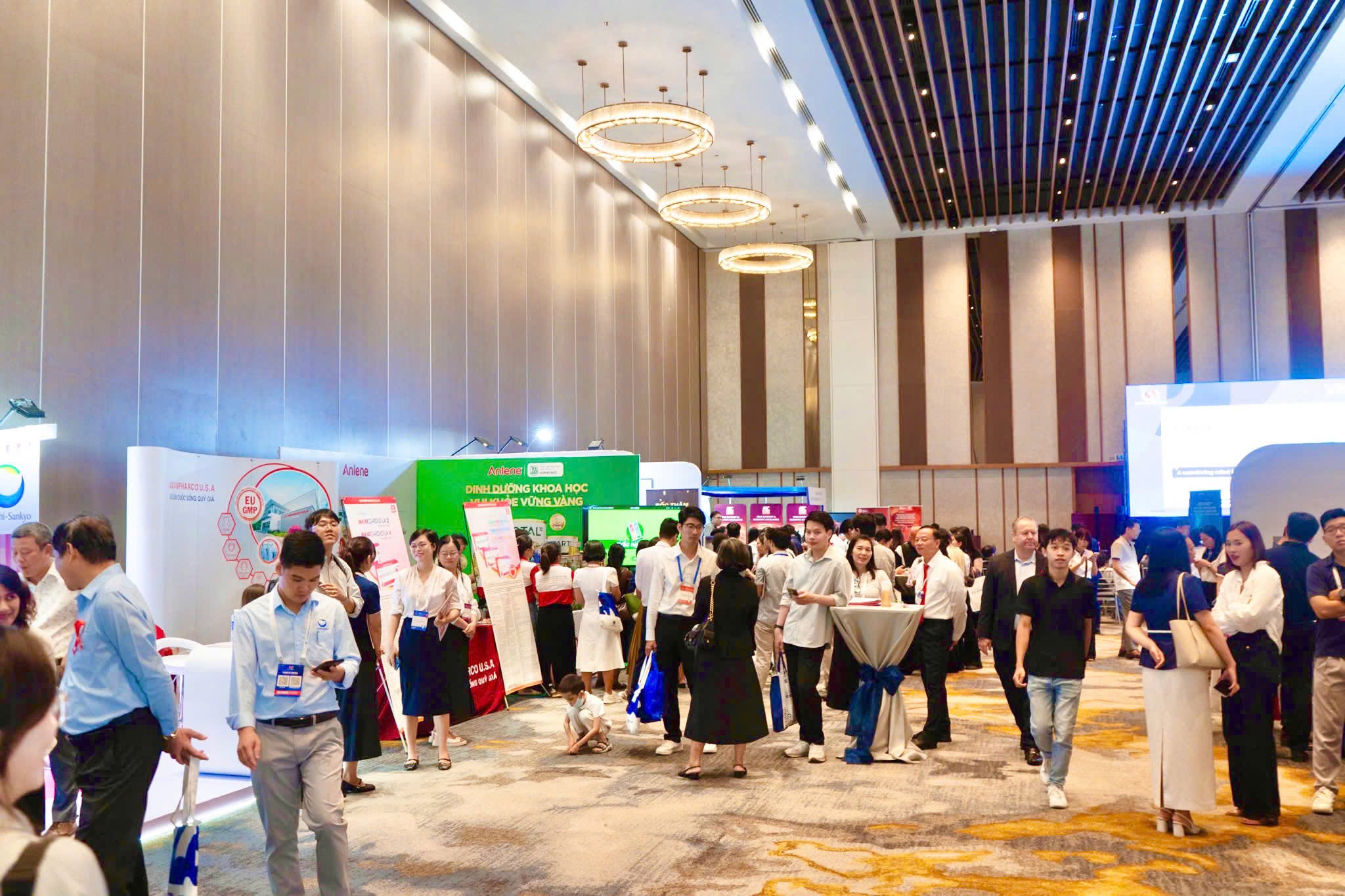 THE 20TH NATIONAL CONGRESS OF CARDIOLOGY | A KEY DAY AT ARIYANA CONVENTION CENTRE DANANG
